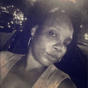 Meet your Posher, Mesha